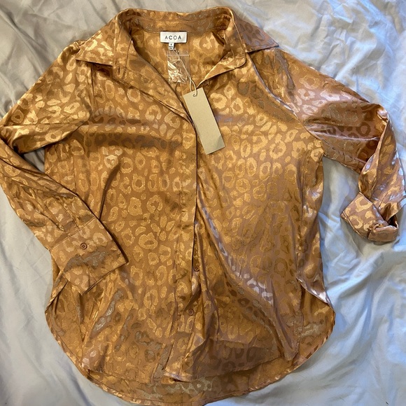 Leopard Print Button Down - Picture 7 of 7